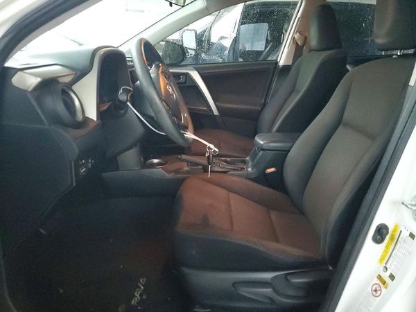 2015 TOYOTA RAV4 LE (X Grade)
