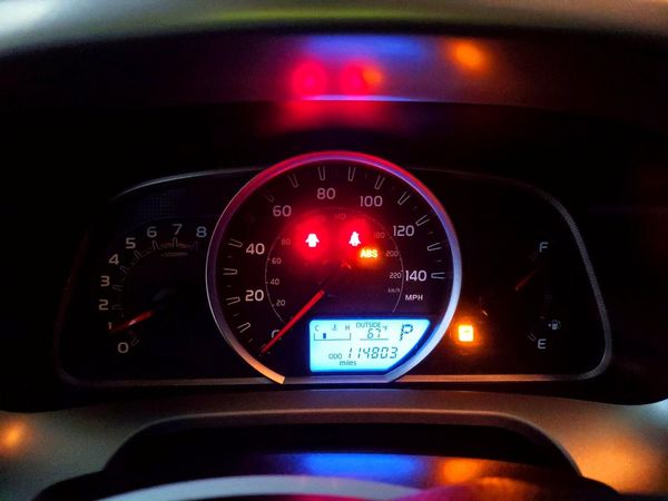 2015 TOYOTA RAV4 LE (X Grade)