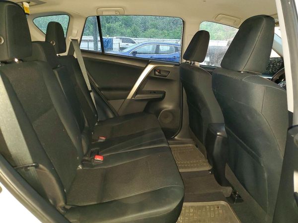 2015 TOYOTA RAV4 LE (X Grade)