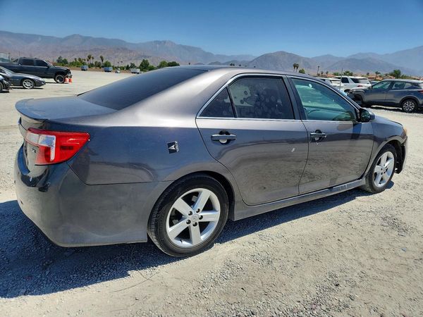 2013 TOYOTA CAMRY