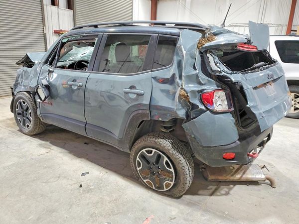 2016 JEEP RENEGADE TRAILHAWK 4X4
