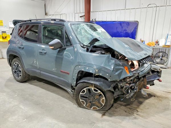 2016 JEEP RENEGADE TRAILHAWK 4X4