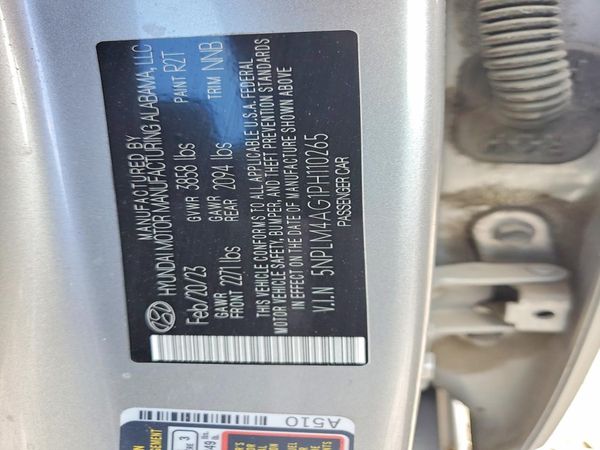 2023 HYUNDAI ELANTRA SEL