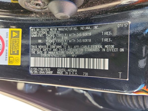 2017 TOYOTA HIGHLANDER LE/LE Plus