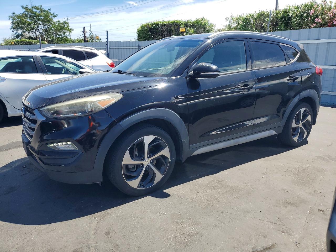 2017 HYUNDAI TUCSON