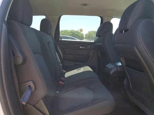 2017 CHEVROLET TRAVERSE 1LT