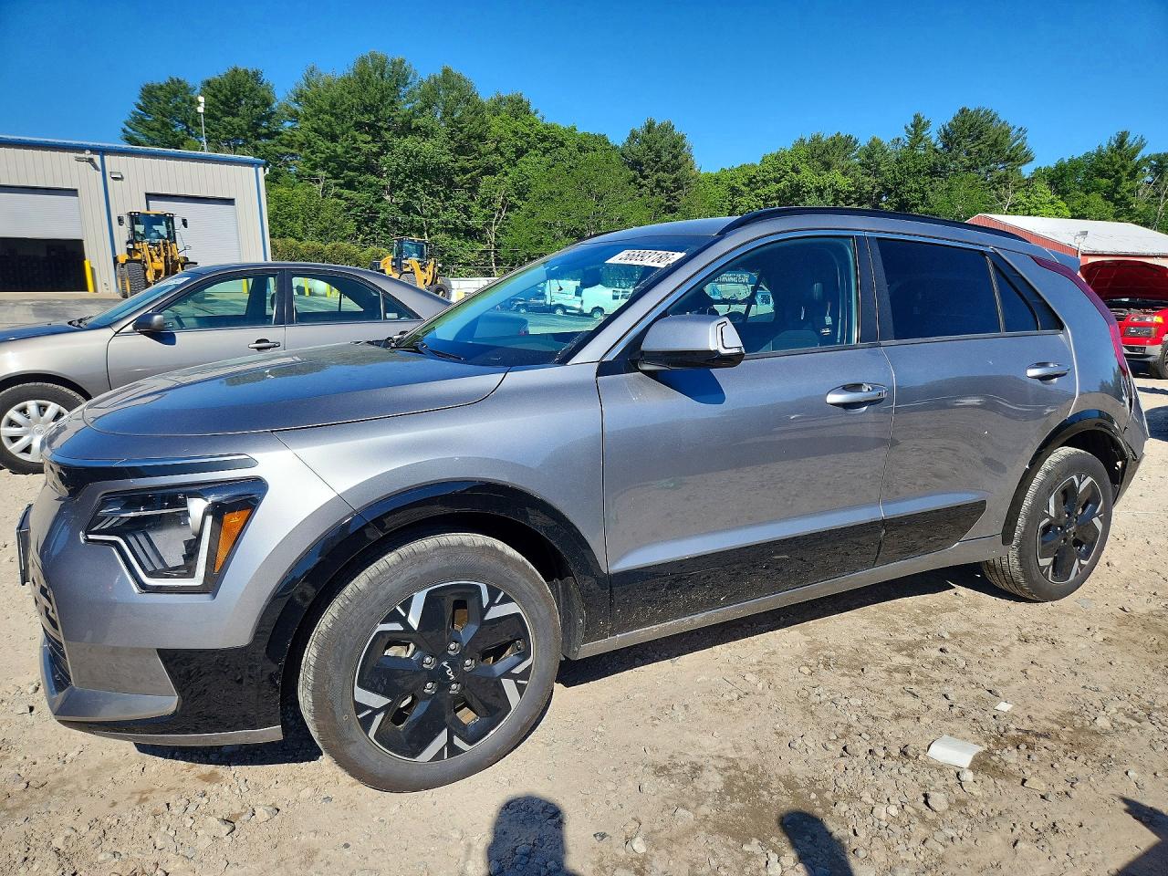 2025 KIA NIRO