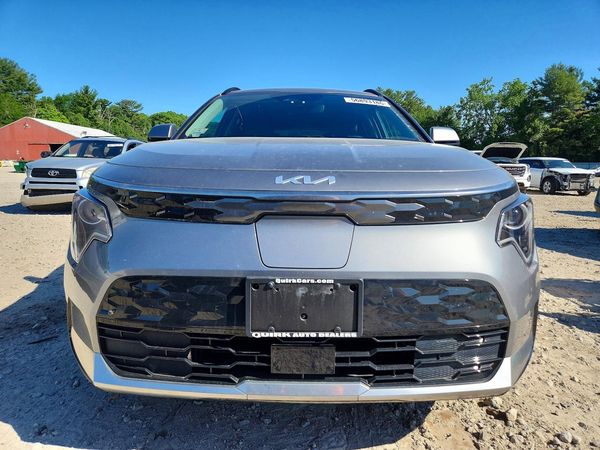 2025 KIA NIRO