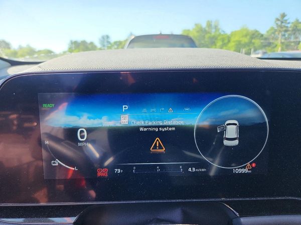 2025 KIA NIRO
