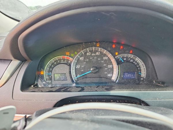 2014 TOYOTA CAMRY