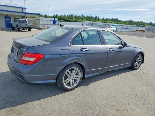 2013 MERCEDES-BENZ C C300