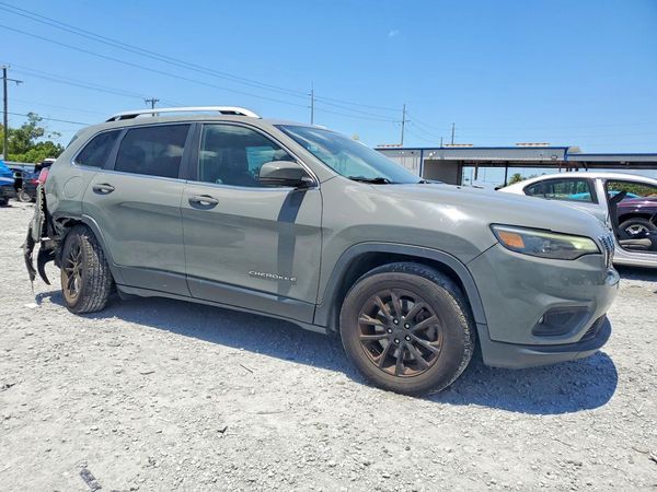 2020 JEEP CHEROKEE LATITUDE PLUS 4X4