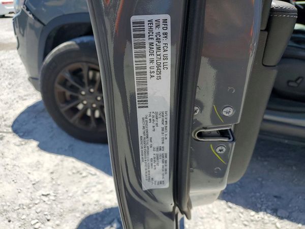 2020 JEEP CHEROKEE LATITUDE PLUS 4X4