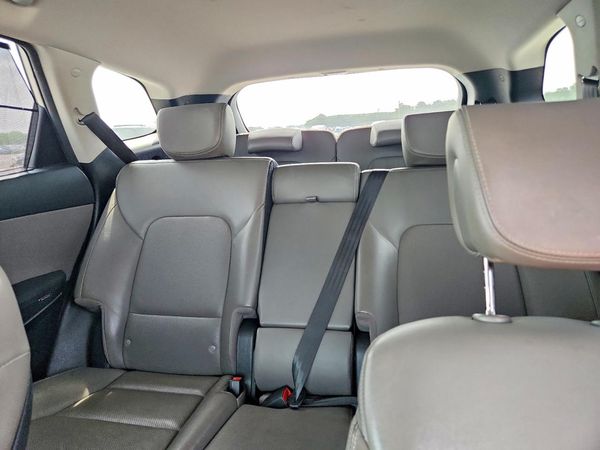 2018 HYUNDAI SANTA FE SE Premium pkg