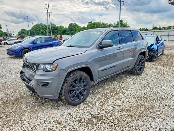 2019 JEEP GRAND CHEROKEE Laredo