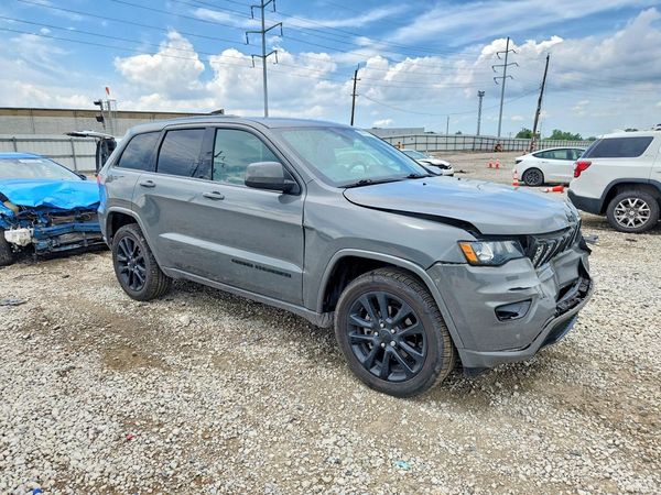 2019 JEEP GRAND CHEROKEE Laredo