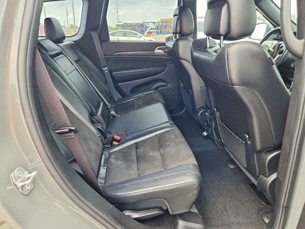 2019 JEEP GRAND CHEROKEE Laredo