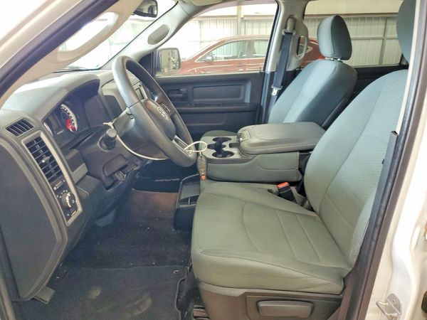 2015 RAM 1500 ST