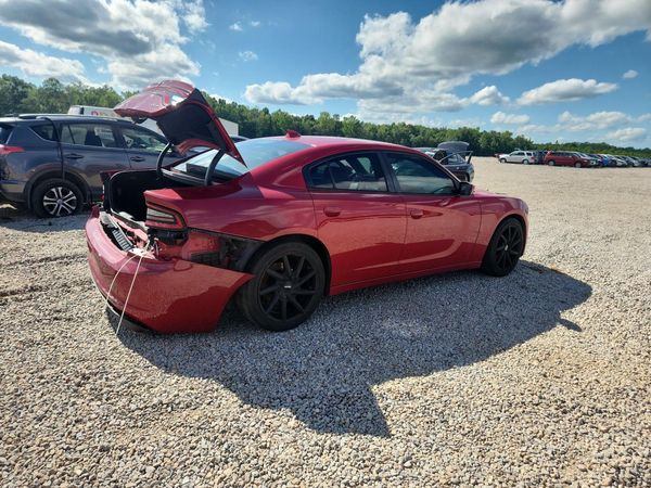 2016 DODGE CHARGER SXT