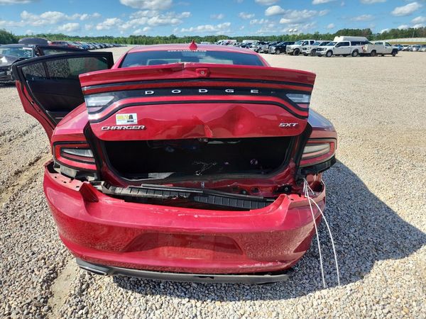 2016 DODGE CHARGER SXT