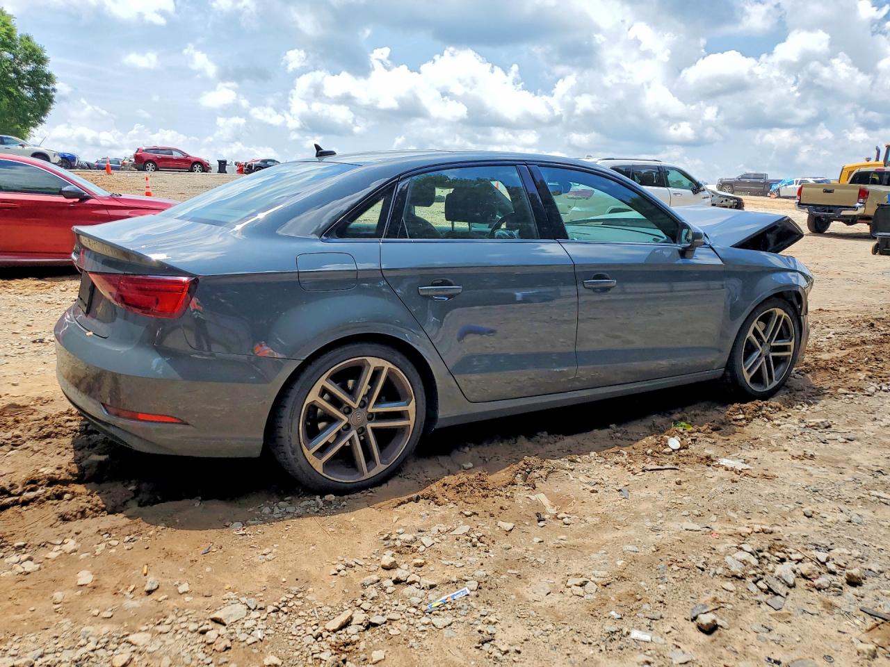 2019 AUDI A3 Premium, Titanium