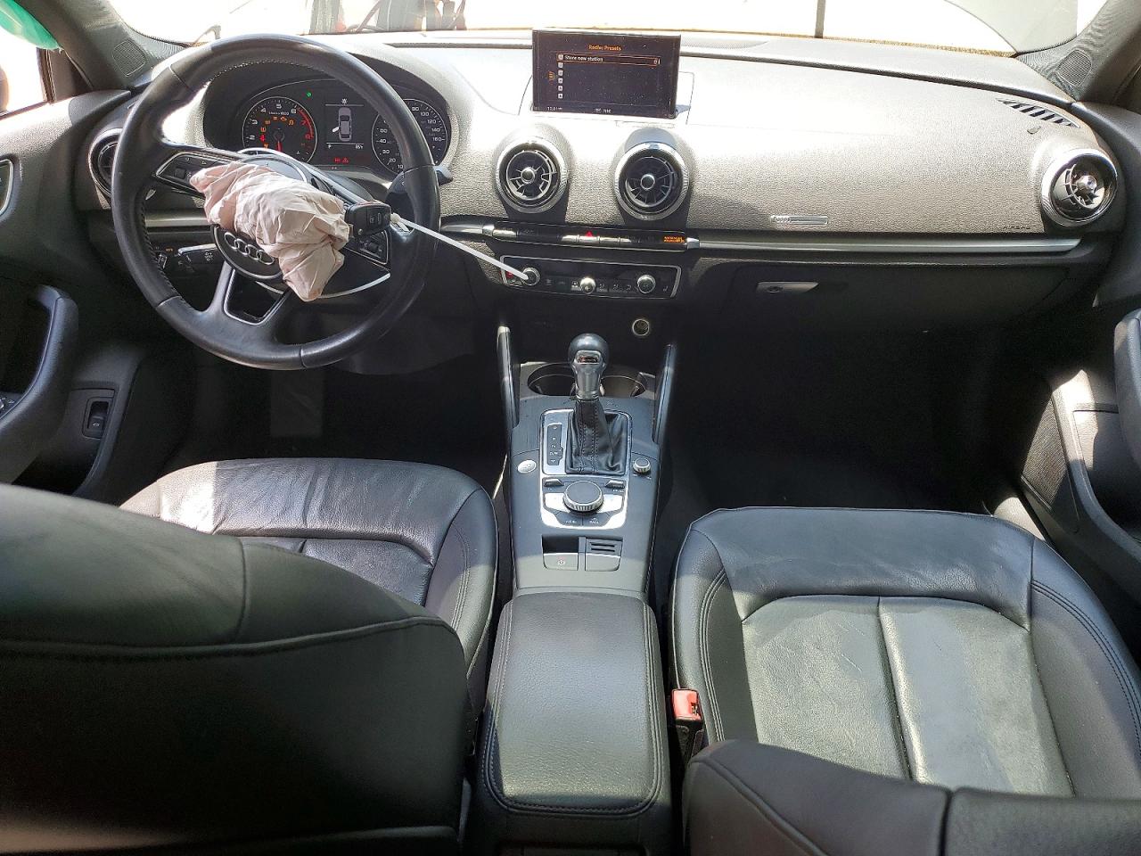 2019 AUDI A3 Premium, Titanium