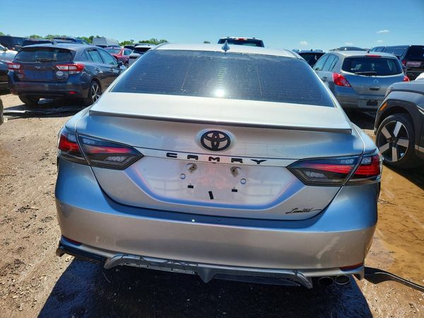 2021 TOYOTA CAMRY SE — DIRR