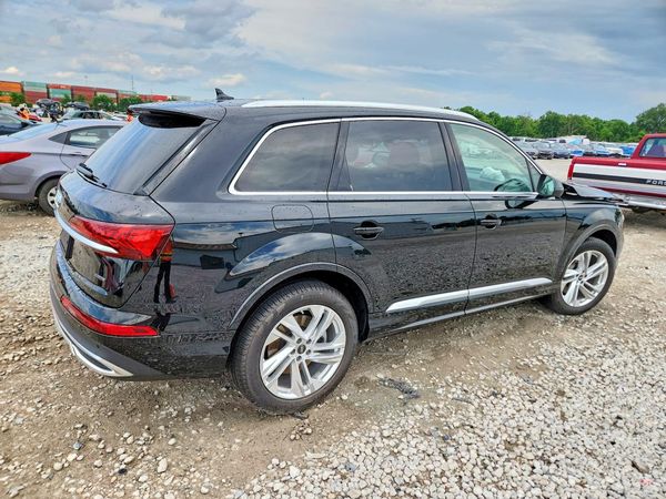 2022 AUDI Q7
