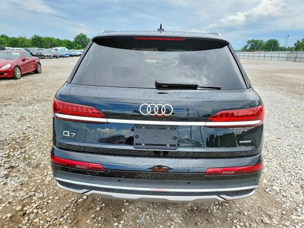 2022 AUDI Q7