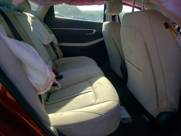 2025 HYUNDAI SONATA SEL Convenience