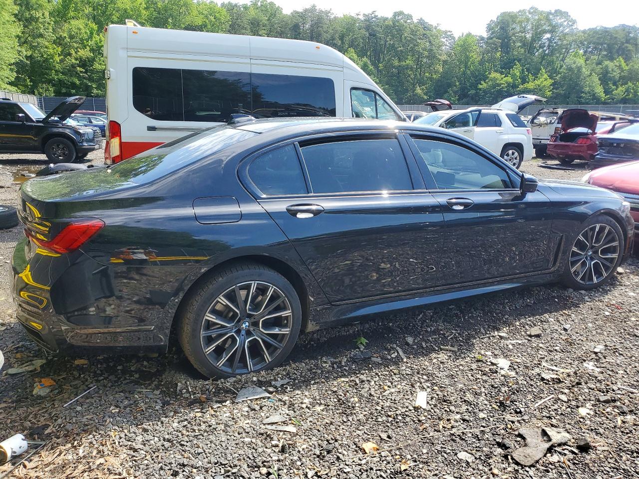 2020 BMW 750 xDrive