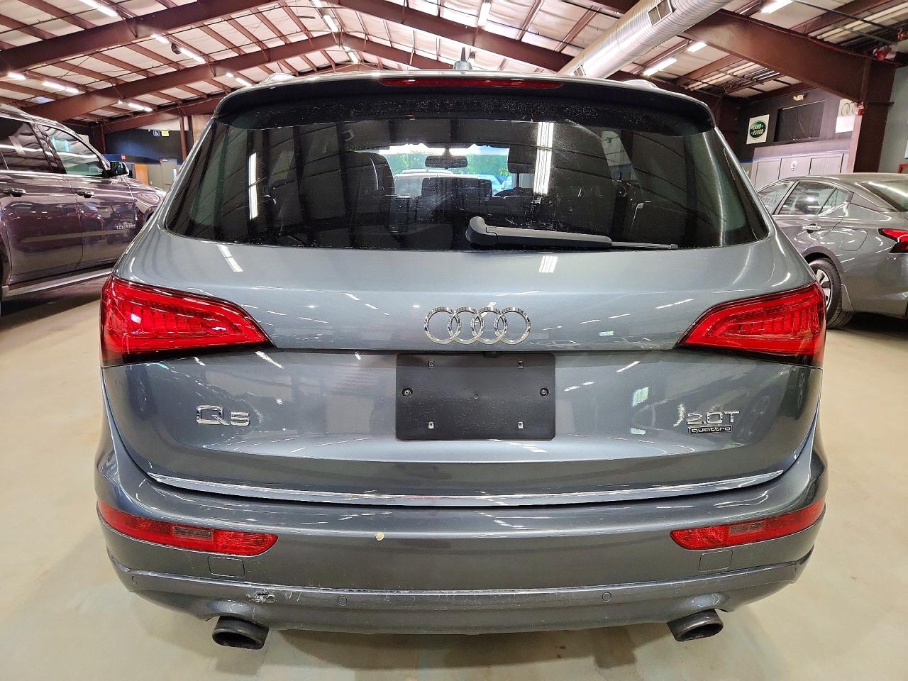 2017 AUDI Q5 quattro Premium