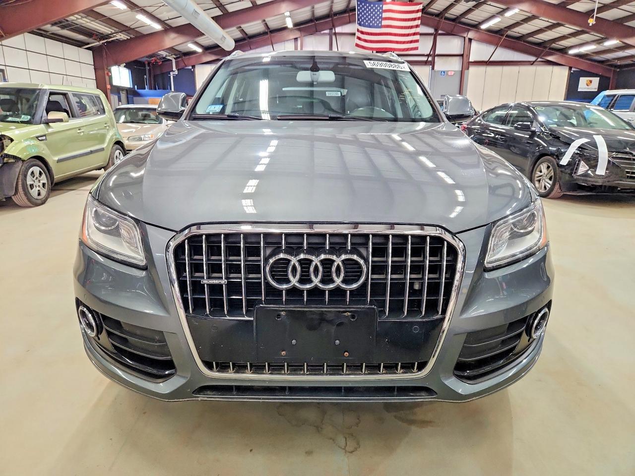 2017 AUDI Q5 quattro Premium