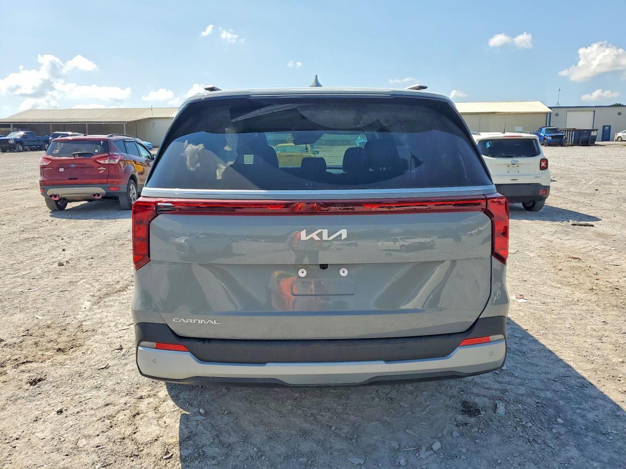 2026 KIA CARNIVAL EX