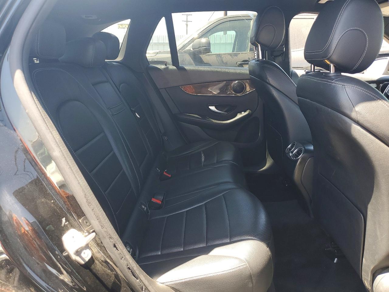 2019 MERCEDES-BENZ GLC GLC 300-4M