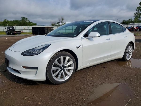 2020 TESLA MODEL 3
