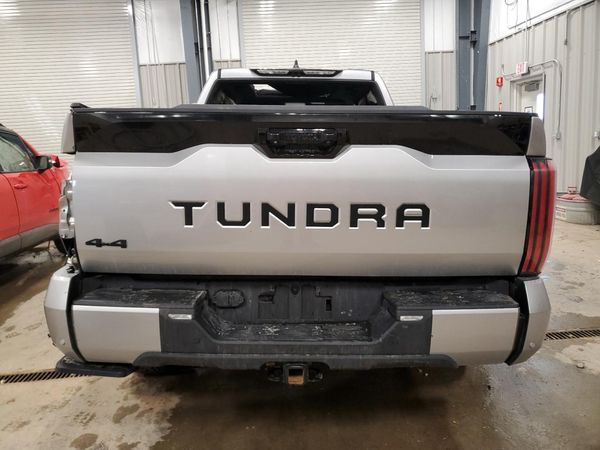 2024 TOYOTA TUNDRA