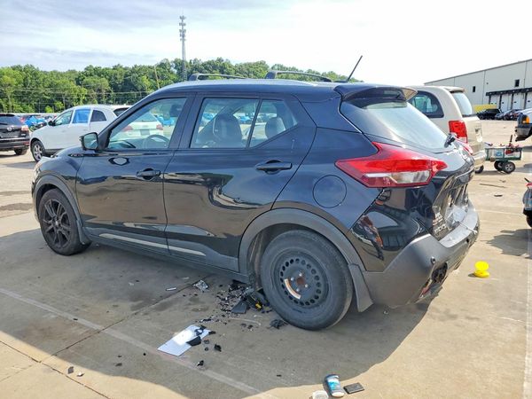 2020 NISSAN KICKS