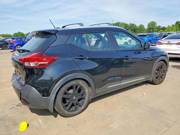 2020 NISSAN KICKS