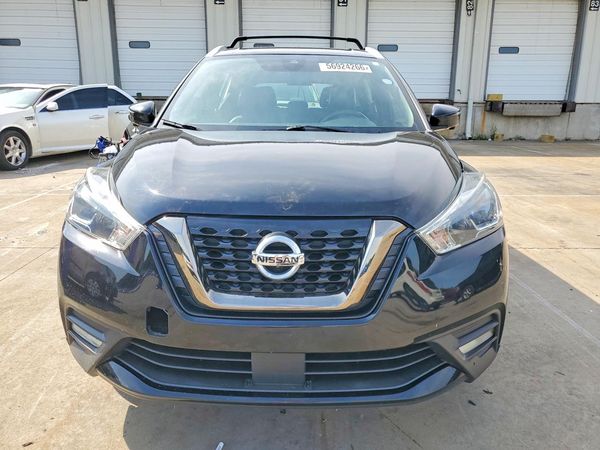 2020 NISSAN KICKS