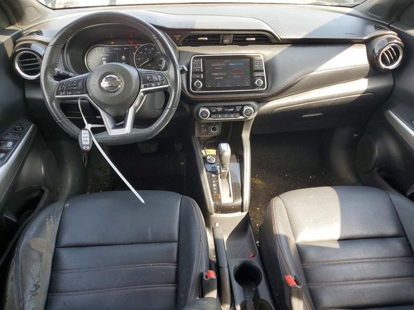 2020 NISSAN KICKS