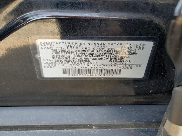 2020 NISSAN KICKS