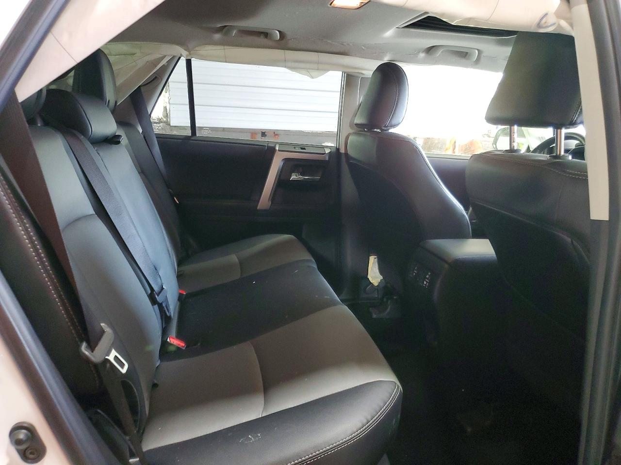 2024 TOYOTA 4RUNNER SR5 Prem