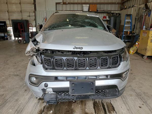 2026 JEEP COMPASS LATITUDE 4X4