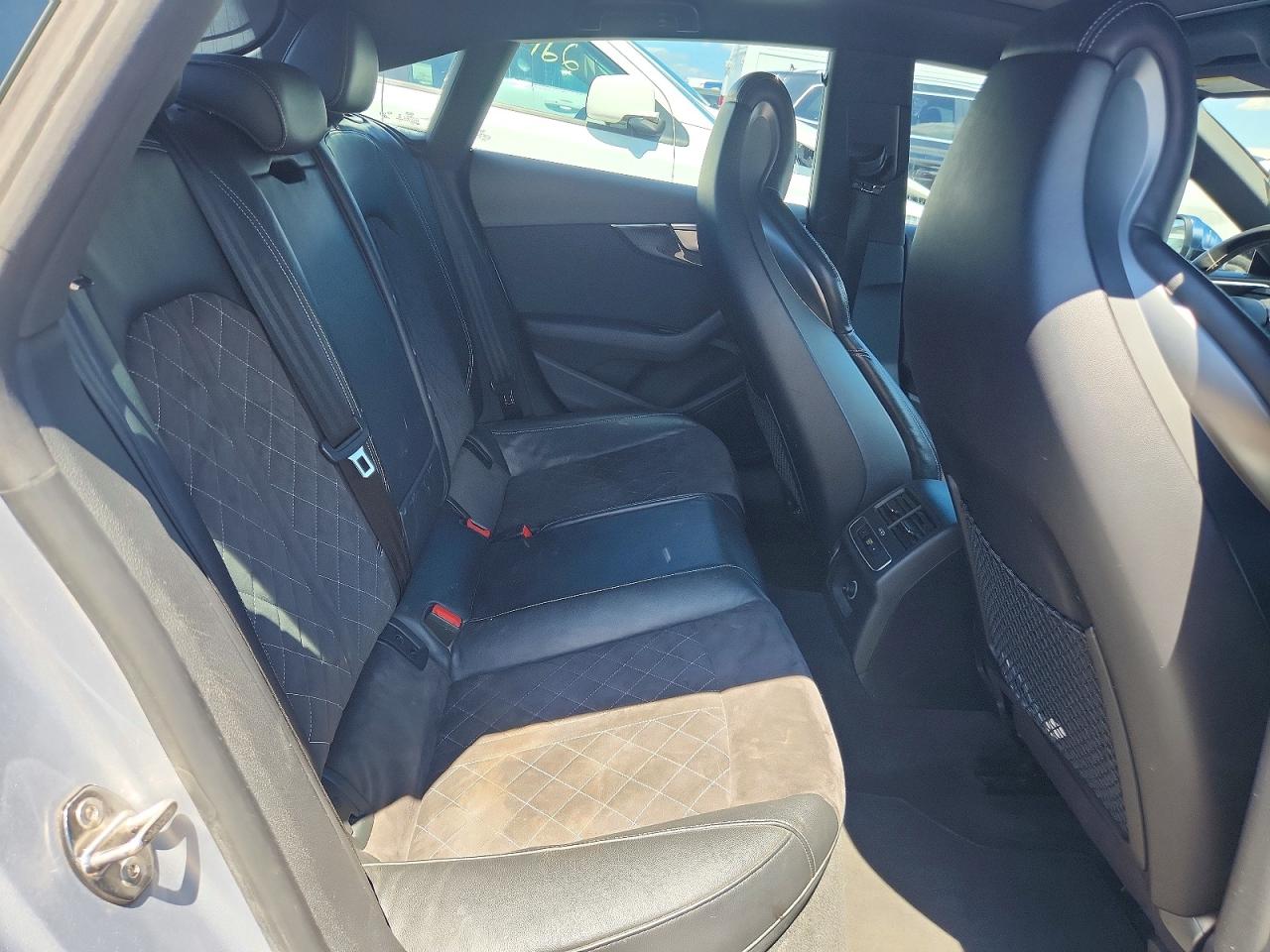 2018 AUDI S5