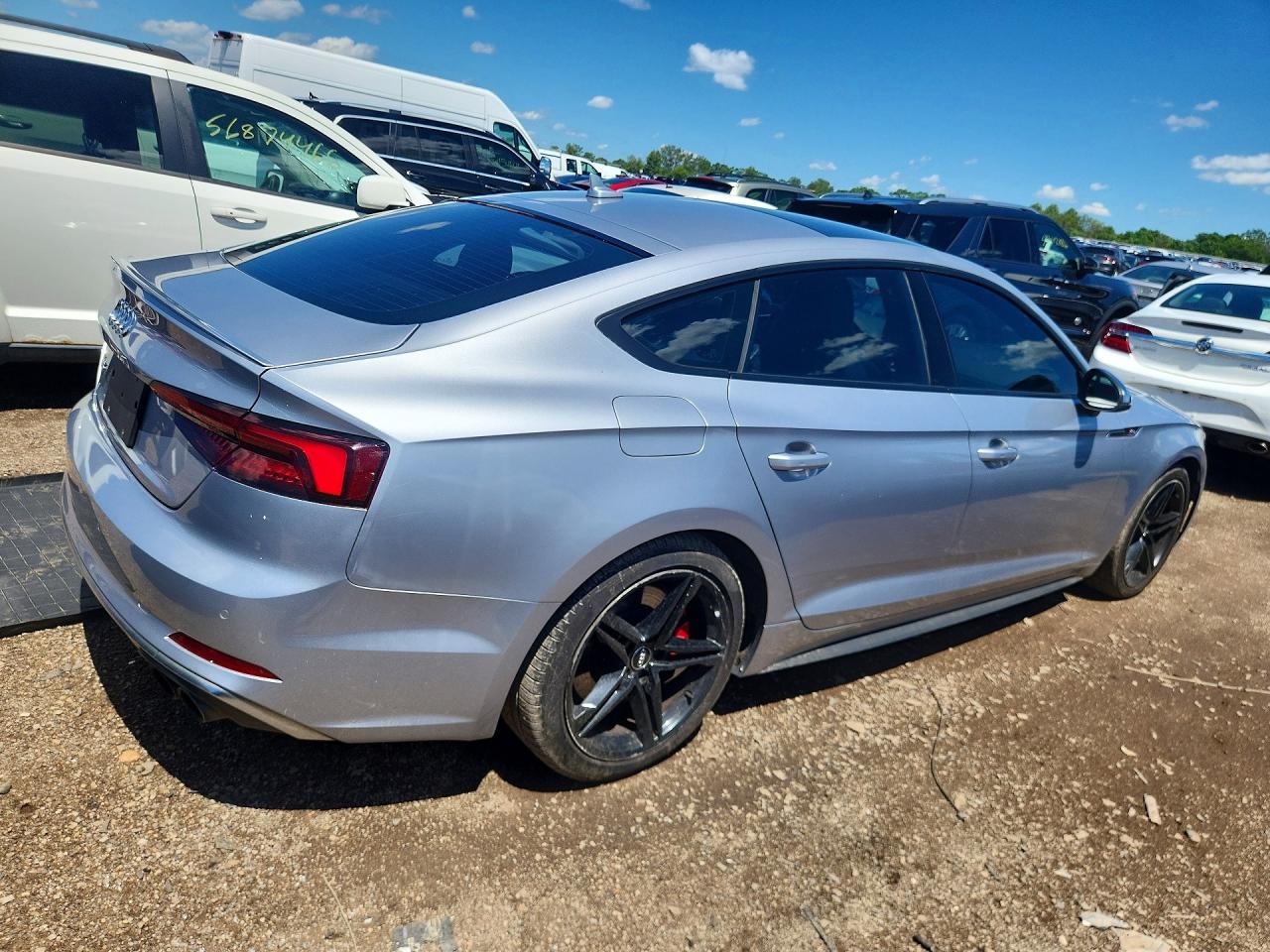 2018 AUDI S5