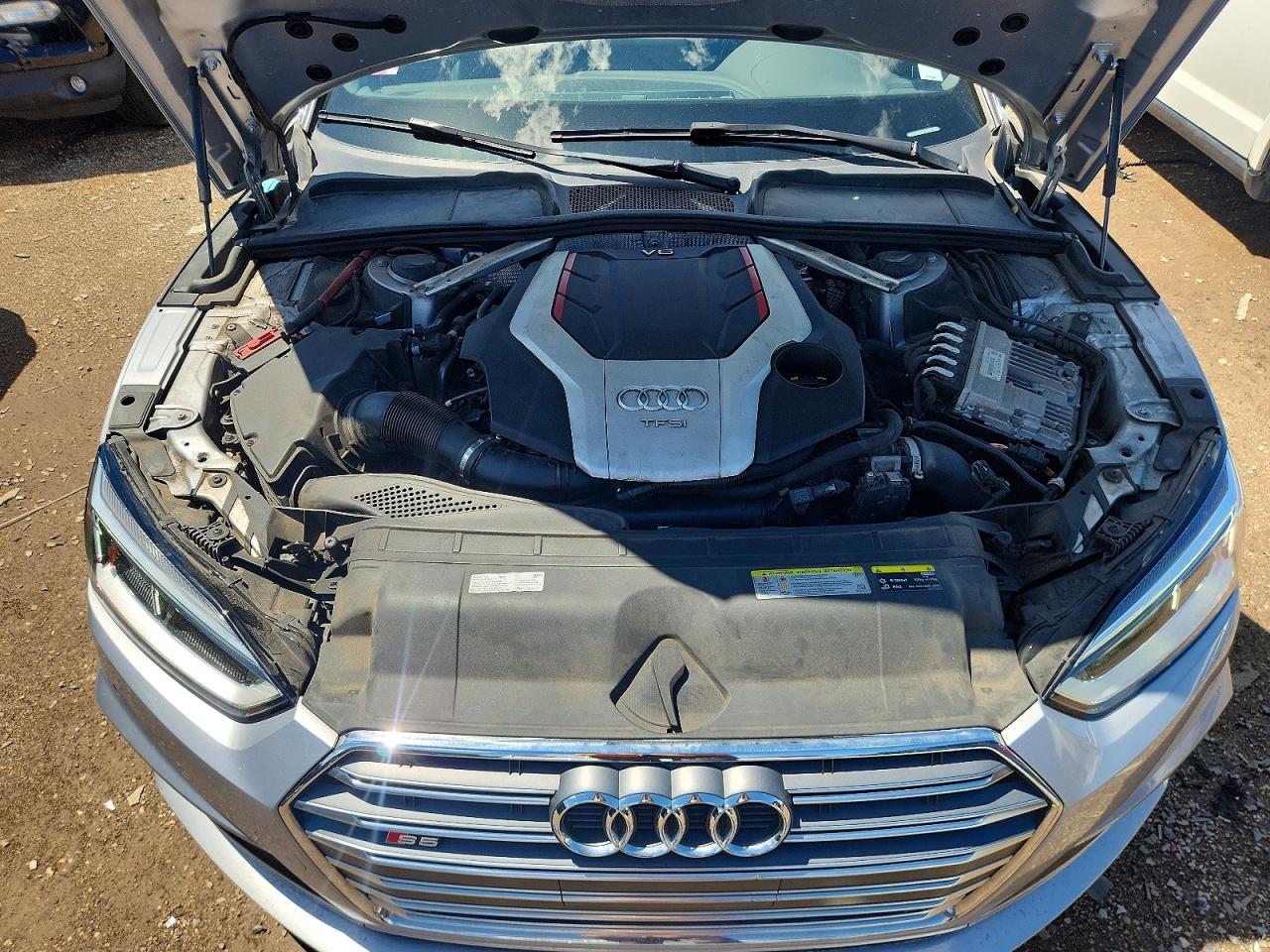 2018 AUDI S5