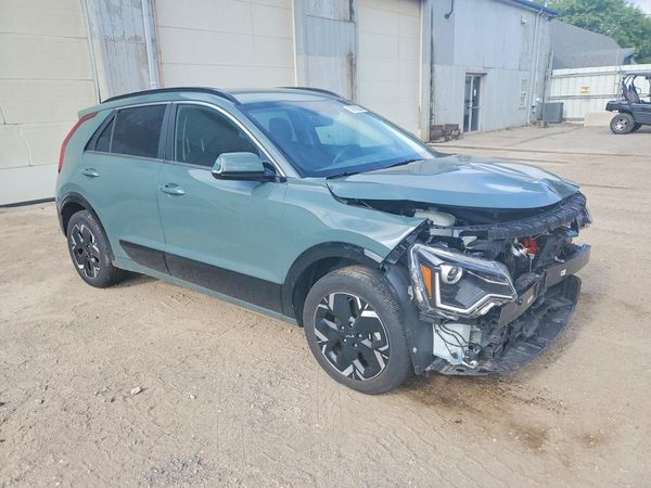 2023 KIA NIRO Wind