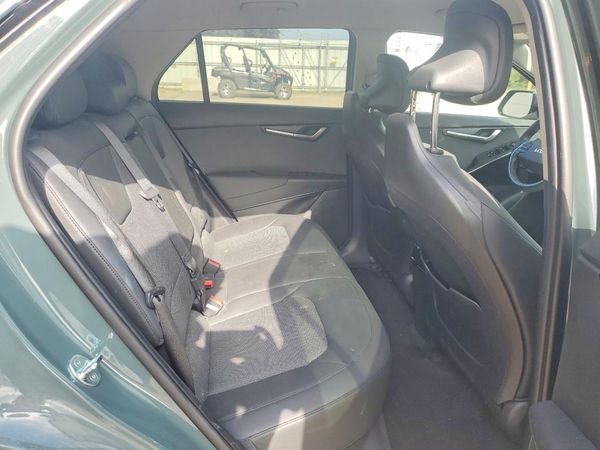 2023 KIA NIRO Wind