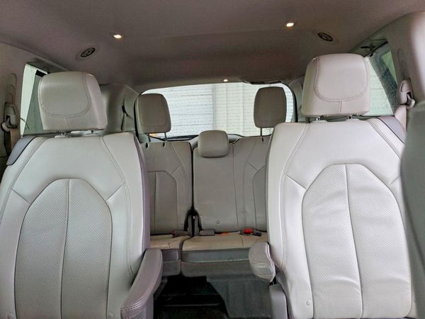 2017 CHRYSLER PACIFICA Touring L Plus